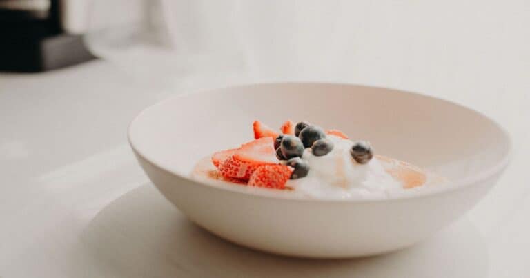 bowl of yogurt with fruit